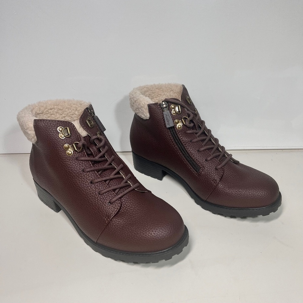 Trotters Becky 2.0 Leather Ankle Boot